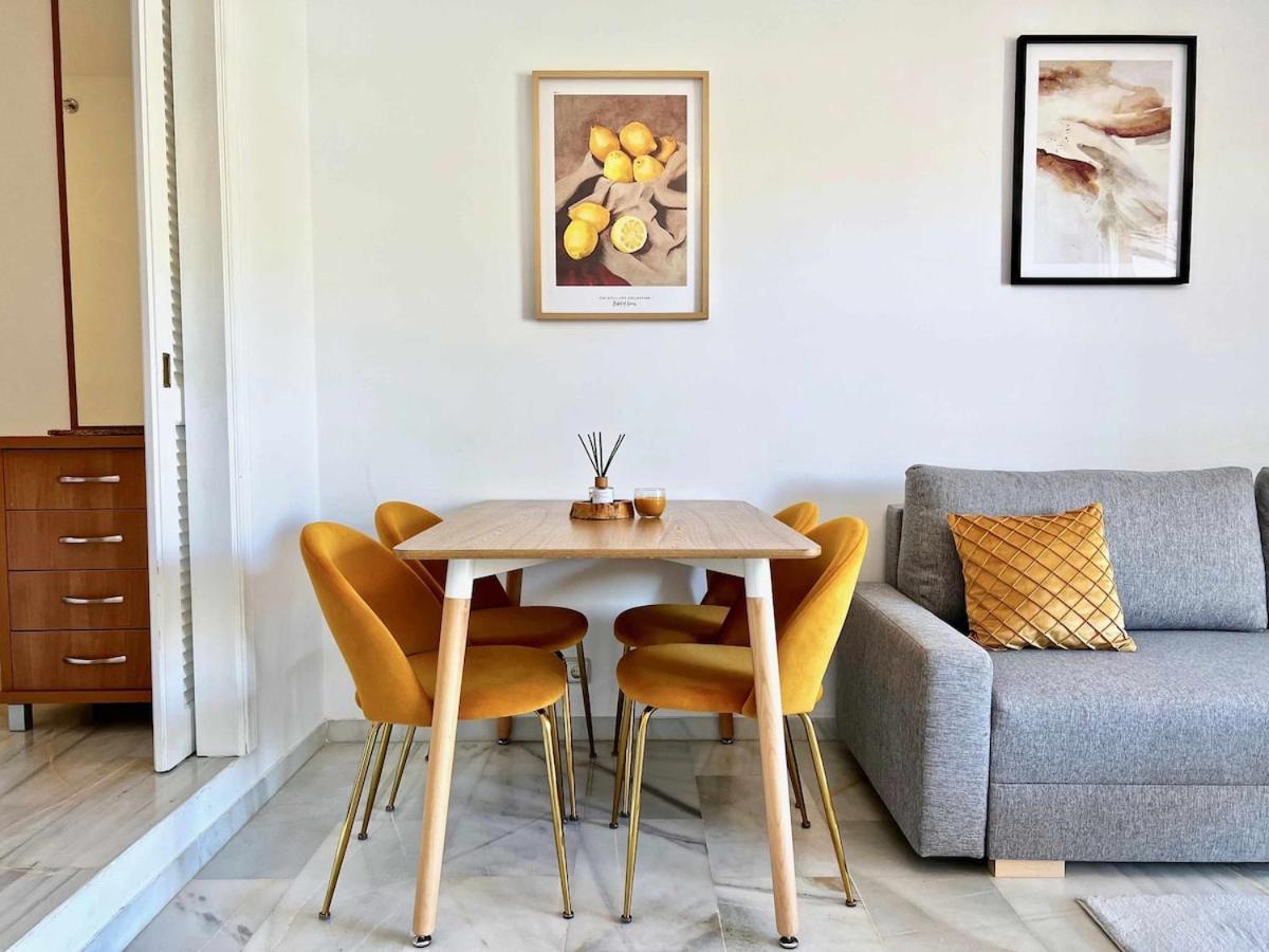797 Holiday Rentals- Apartamento En Hotel Sunset Beach Frente Al Mar Benalmádena Eksteriør bilde