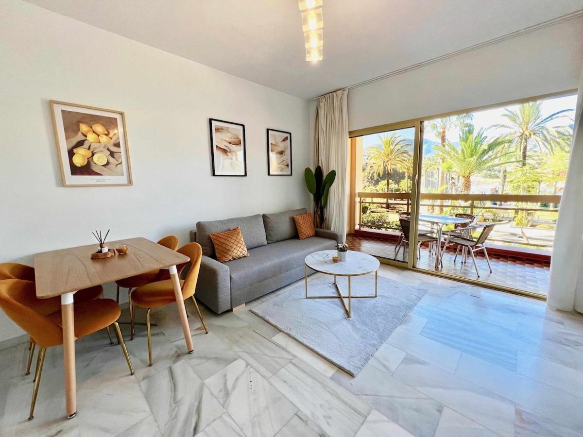 797 Holiday Rentals- Apartamento En Hotel Sunset Beach Frente Al Mar Benalmádena Eksteriør bilde