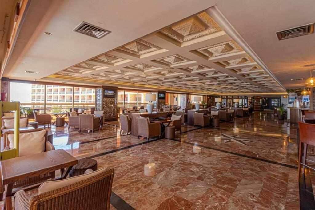 797 Holiday Rentals- Apartamento En Hotel Sunset Beach Frente Al Mar Benalmádena Eksteriør bilde
