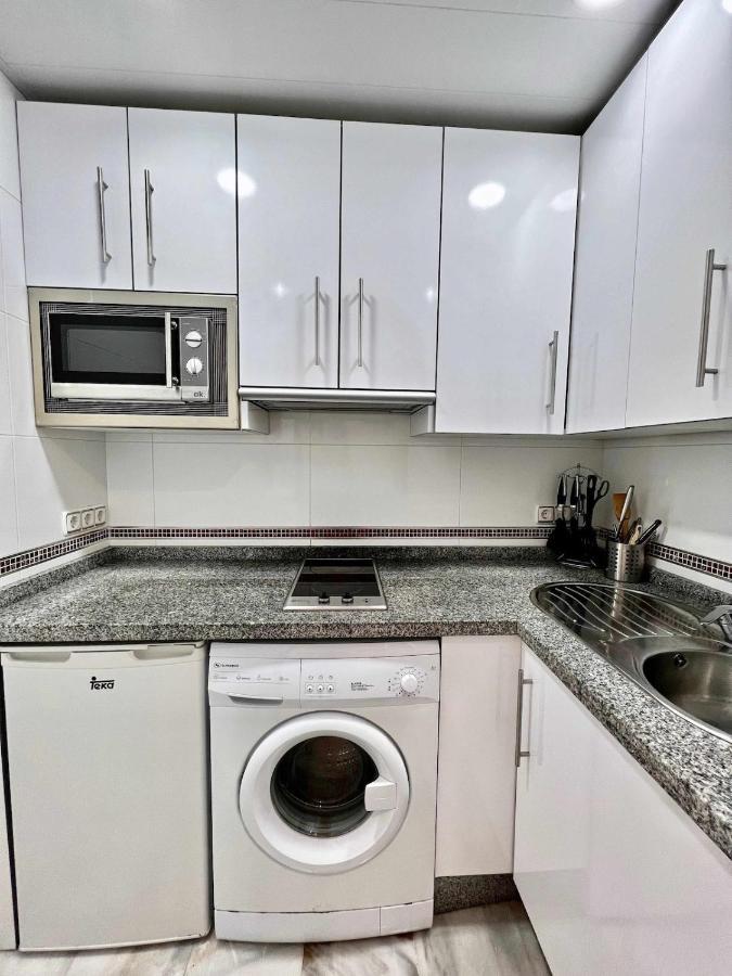 797 Holiday Rentals- Apartamento En Hotel Sunset Beach Frente Al Mar Benalmádena Eksteriør bilde